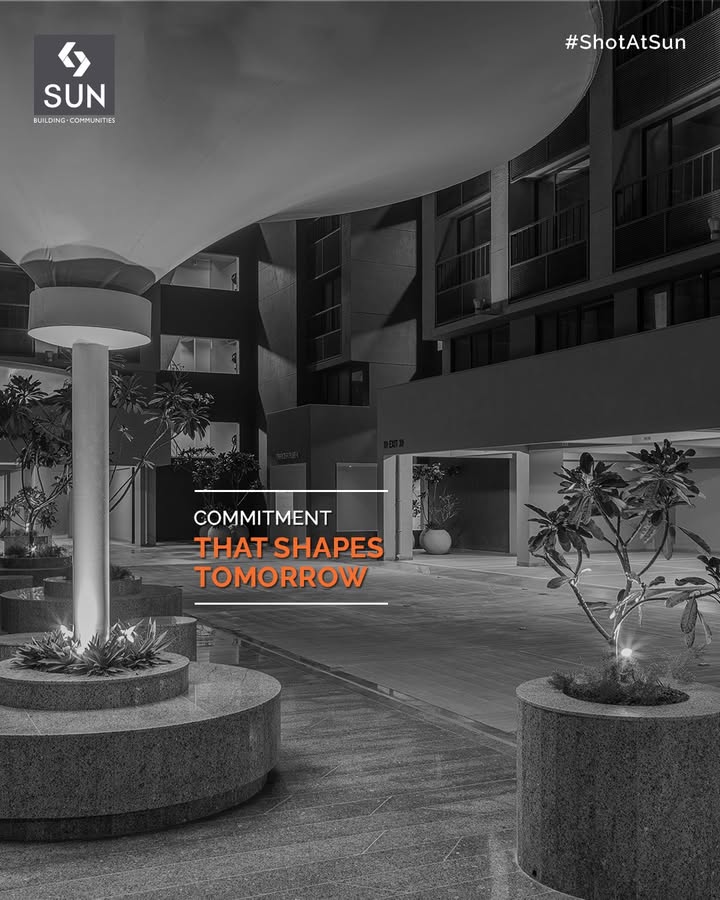 Sun Builders,  stylish, walllight