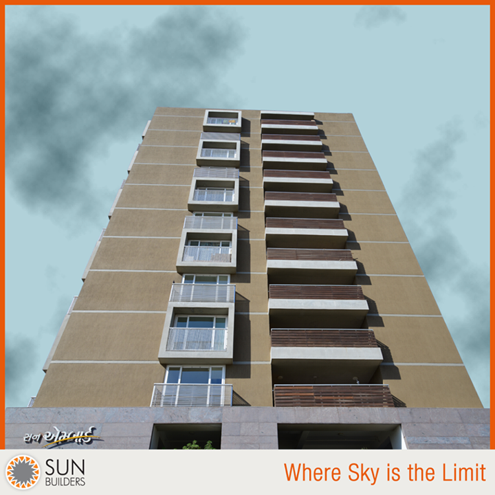 Experience a whole new level of luxury at Sun Embark - 4 BHK Sky Suites from Sun Builders Group. For details contact +91 8306664888. #luxury #style #Ahmedabad
