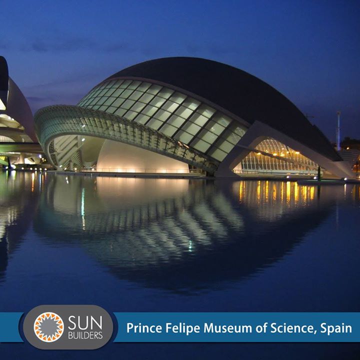 Prince Felipe Science Museum features a totally futuristic look and is unique in the world for the geometry of the building, its structure, the materials employed and the constant presence of nature within it. #Landmark #Public #Spaces