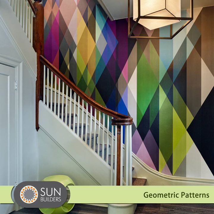 Keep up with the latest global decor trend for 2015 and use geometric prints to add life to common spaces like staircases and foyers. #Decor #Style #Interiors