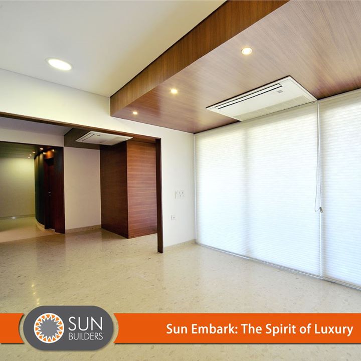 Design aesthetics, construction quality, and best in class amenities come together to create a truly rare residential luxury experience at Sun Embark by Sun Builders Group. #Luxury #Landmark #Ahmedabad