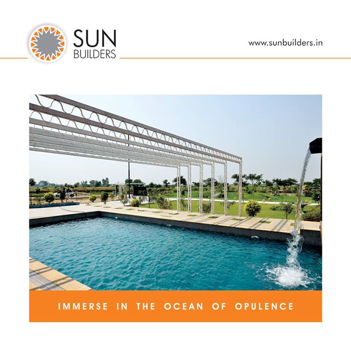 Stay close to the city yet far away from the hustle bustle of the crowd. Find tranquility etched in every inch at Sun Solace, a plotted community development by Sun Builders Group.
#Ahmedabad #PlottedCommunity #Luxury #Tranquility