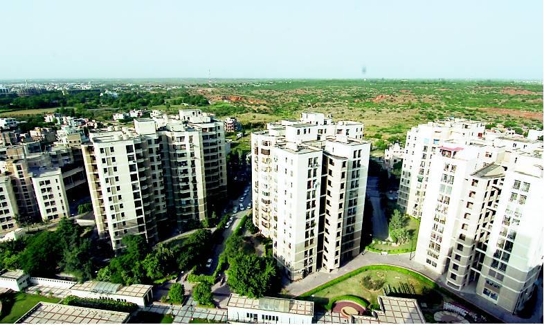 Read how home buyers are changing the face of real estate industry:
http://content.magicbricks.com/industry-news/ahmedabad-real-estate-news/home-buyers-changing-the-real-estate-scenario/82536.html