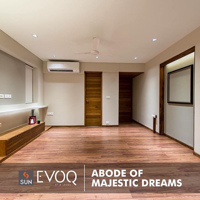 #SunEVOQ – Ultra-spacious master suite is truly a perfect retreat for you.
#lifestyle #Masterbedroom #interiors
#sunbuilders