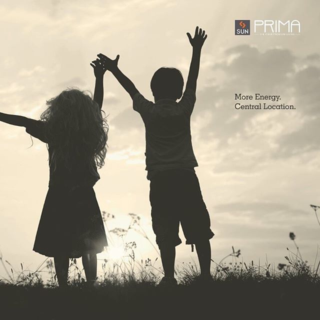 Let the echo of little laughter spread happy vibes all around. #SunPrima is planted at a sheer location with everything that a family needs. Come and adopt this superior living. Visit: http://sunbuilders.in/Sun-Prima/#  to know more.