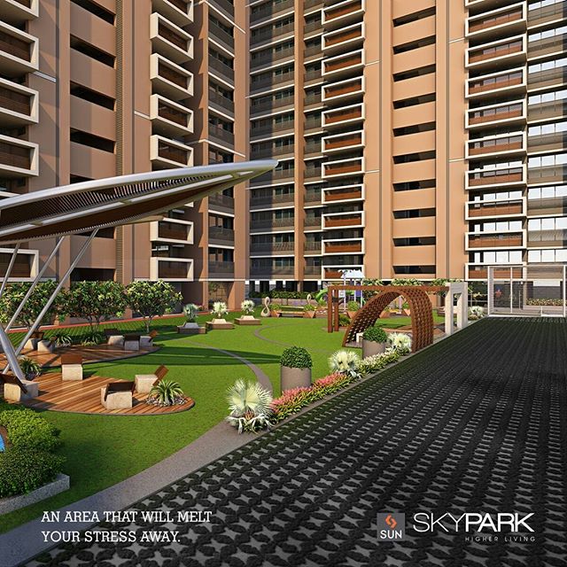 A unique and elegant abode with an outdoor green space, Sun Skypark is a serene place to raise your family. 
#Sunbuilders #realestate #Skypark #green #space #elegant #instadaily #realestate #sun