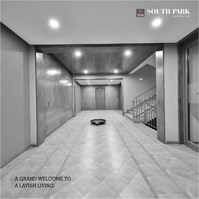 Enter a world of fun, space, comfort and trust through the well designed spacious foyers of Sun South Park. 
#SunBuilders #realestate #lifestyle #residential