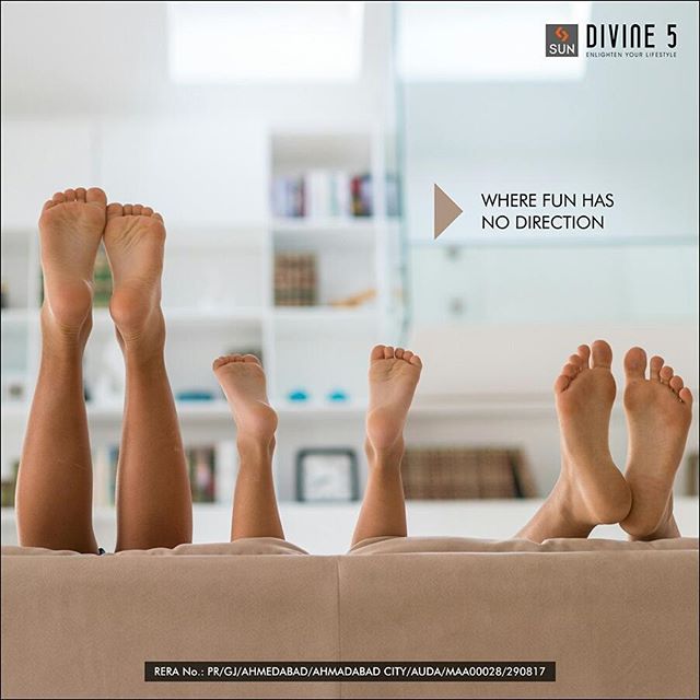 Sun Divine 5 at Ghatlodia is a space designed for a family that balances all your needs so you can have all the fun you want. 
#SunDivine #Sunbuilders #RealEstate #Residential