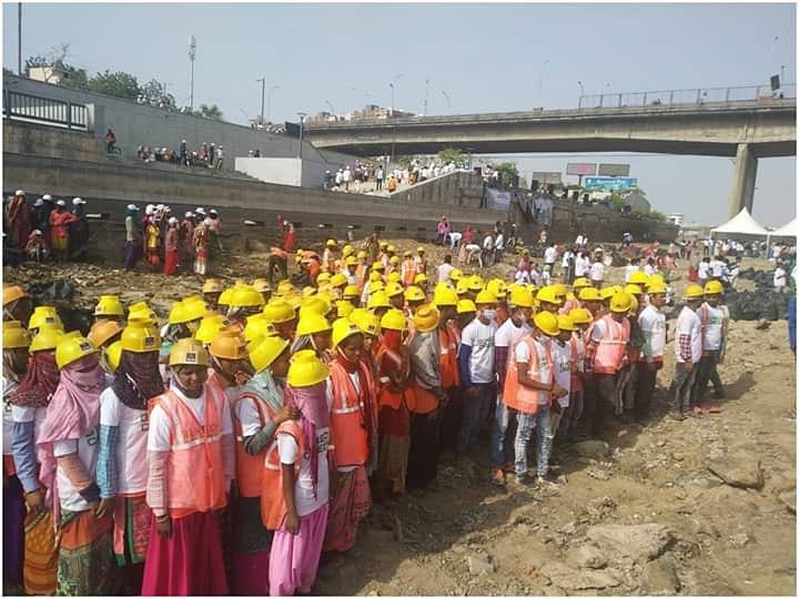 Sun Builders,  SwachhSabarmatiMahaabhiyan, SunCares, EnvironmentDay, Ahmedabad, SabarmatiRiverFront, SunBuildersGroup