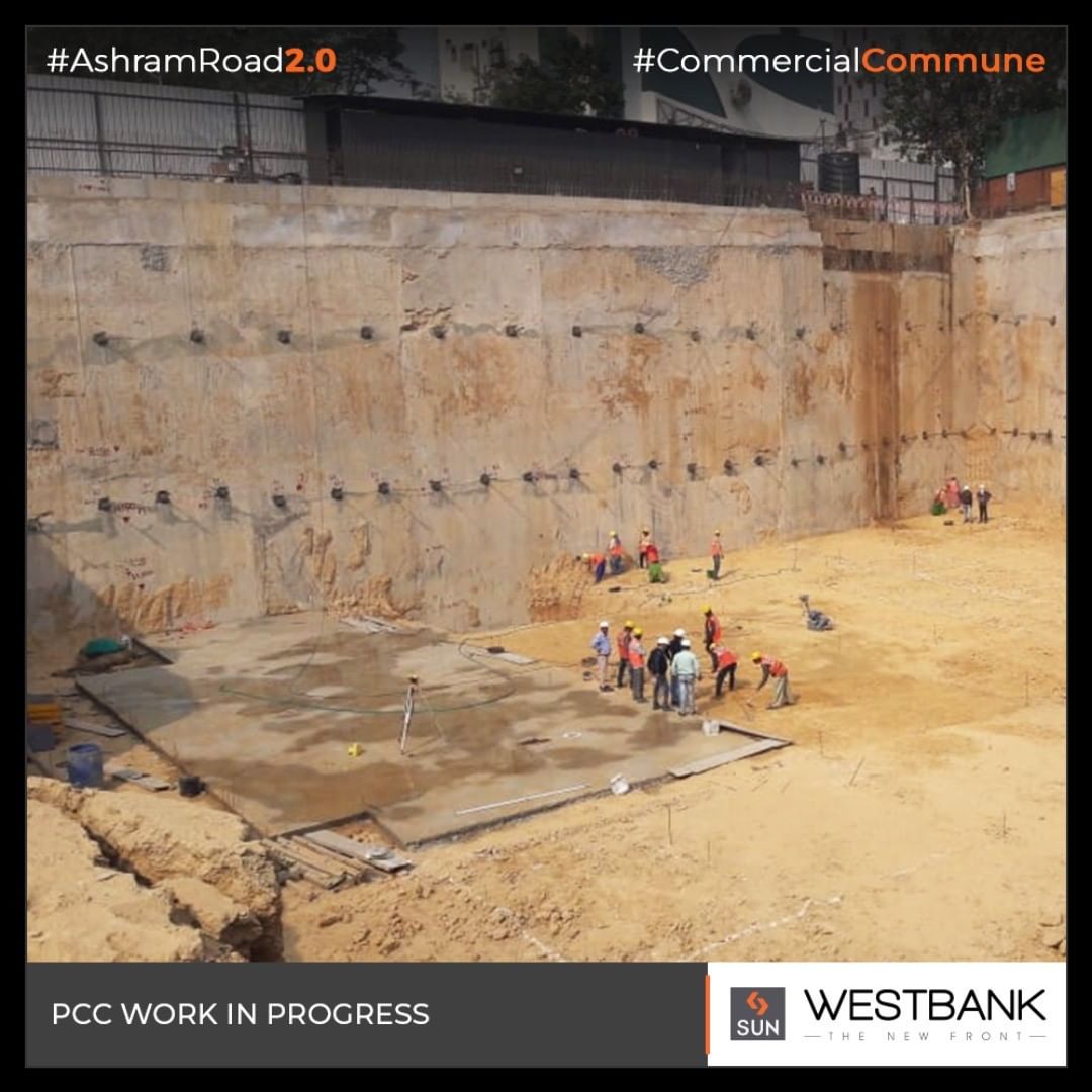 Onsite update at Westbank, PCC work in progress.

#SunBuilders #RealEstate #SunWestBank #Ahmedabad #Gujarat #SunBuildersGroup #AshramRoad2point0 #commercialcommune #ComingSoon #NewProject
