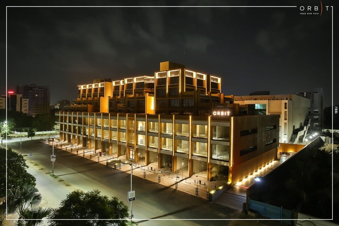 #Orbit, provides you with your own orbit to success! A project that is successfully completed in just 18 months.

The retail & office environs at Orbit are engulfed with an elaborate elevation with key features like a well-lit facade & terraces that are a perfect canvas for your coffee breaks.

The campus at Orbit is developed teaming up with the modern ergonomics & landscapes that are conceived to create the impetus for the desired growth trajectory!

#SunBuildersGroup #Ahmedabad #Gujarat #RealEstate #ProjectCompleted #CompletedProject