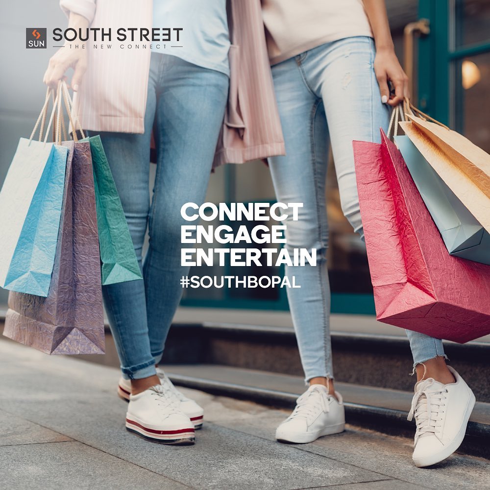 Sun South Street is changing the retail landscape of SOBO with the new-age design of a Social Hub that meets all the daily consumable and social needs. Get the New Connect and a New Lifestyle which is sure to captivate the audience at SOBO.

#SunSouthStreet #Ahmedabad #SunBuildersGroup #Gujarat #RealEstate #Commercial #Retail #SunBuilders #SouthBopal #SOBO