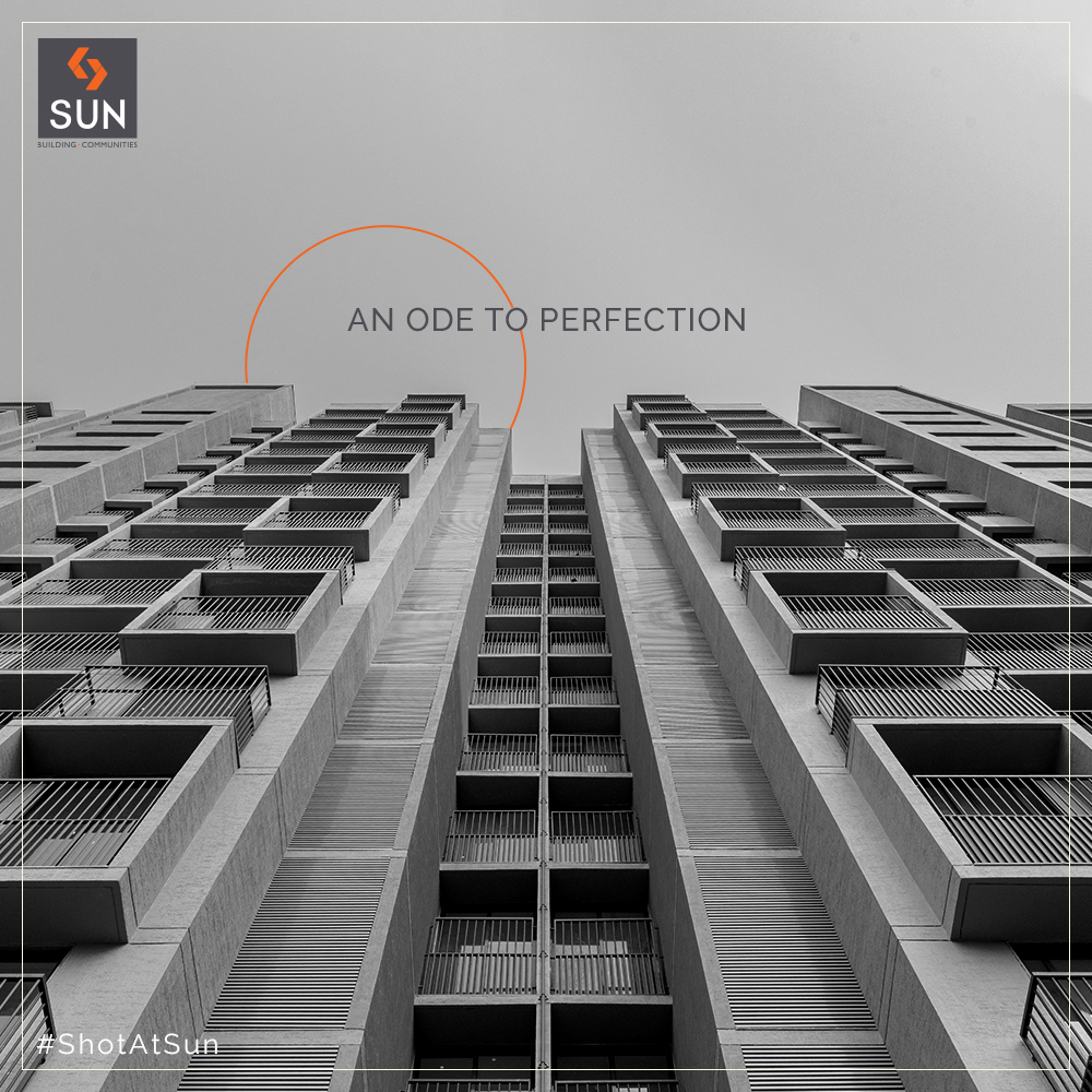 Perfection is what we claim in all our projects, where you don't just live, you make memories and fulfil your dreams.

Project: Sun South Winds
Architect: @hm.architects
Location: South Bopal
Flashback : Delivered Project, Year 2019.

#SunBuilders #ShotAtSun #SouthBopal #SOBO https://t.co/OTivm86Uw9