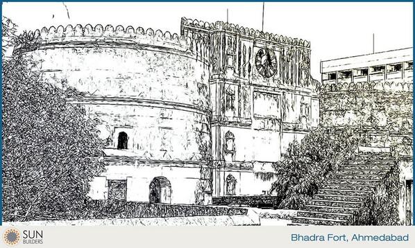 @AmdavadHeritage Bhadra Fort Iconic #landmarks of oldtimes, it is currently being restored by @amc_twit & ASI. http://t.co/8PRdQqkEyT